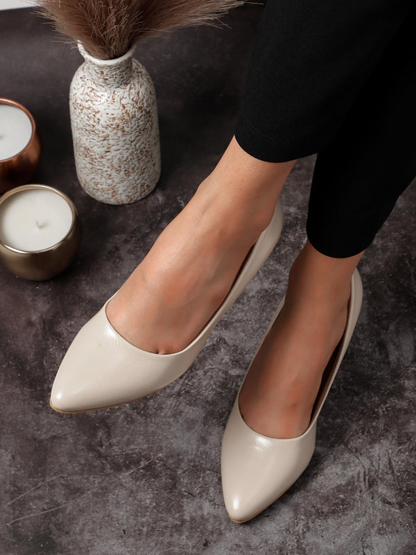 Women's Pointed Toe Kitten Heel Pumps