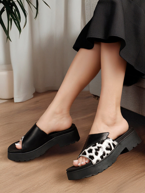 Women's Patterned Platform Slide Sandals