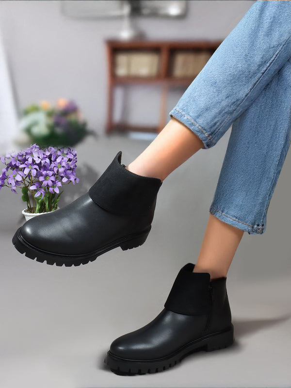 Women's Black Solid Mid-Top Winter Boots