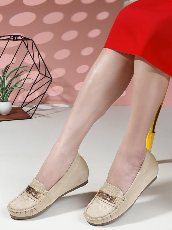 Women's Textured Slip-On Loafers with Buckle