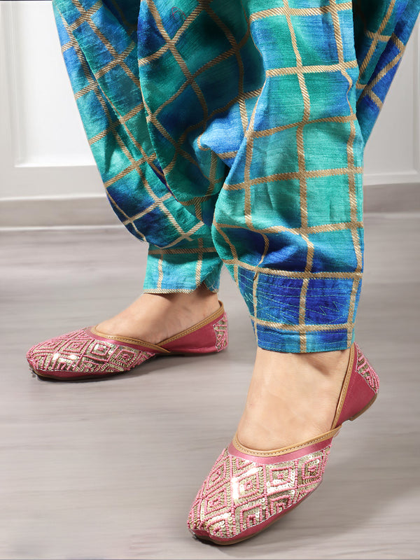 Women's Geometric Embellishment Sequined Mojaris