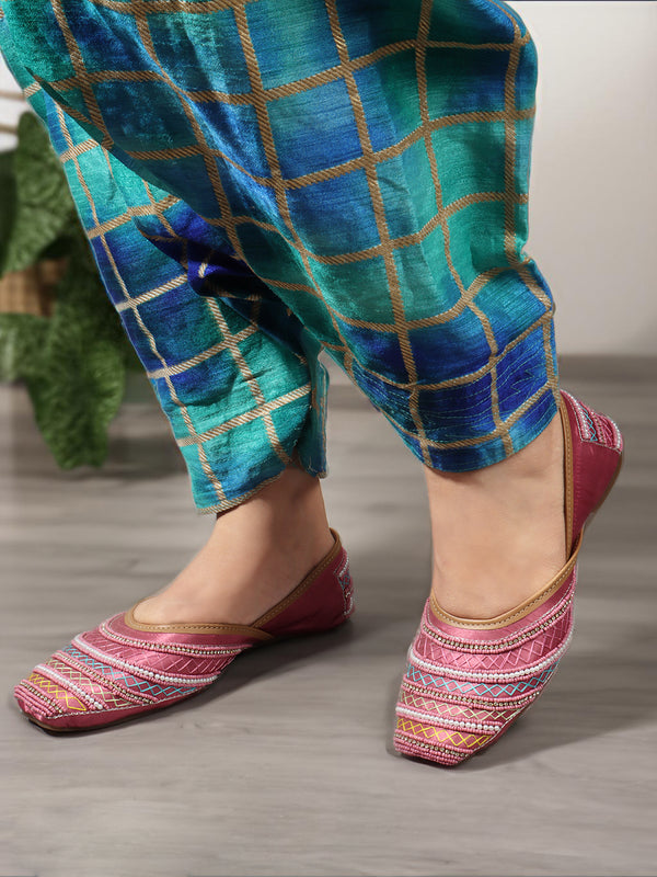 Women's Striped Hand-Embroidered Mojaris