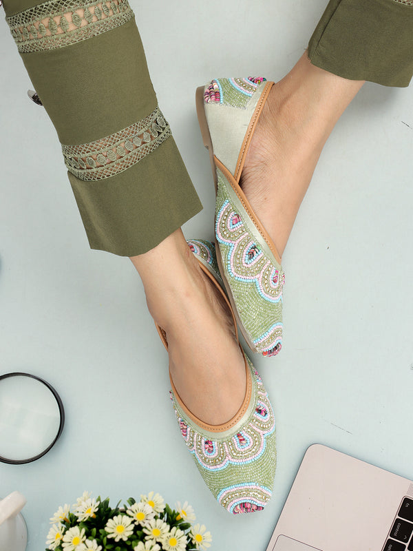 Women's Artisan Beaded Jutti with Vibrant Scalloped Design