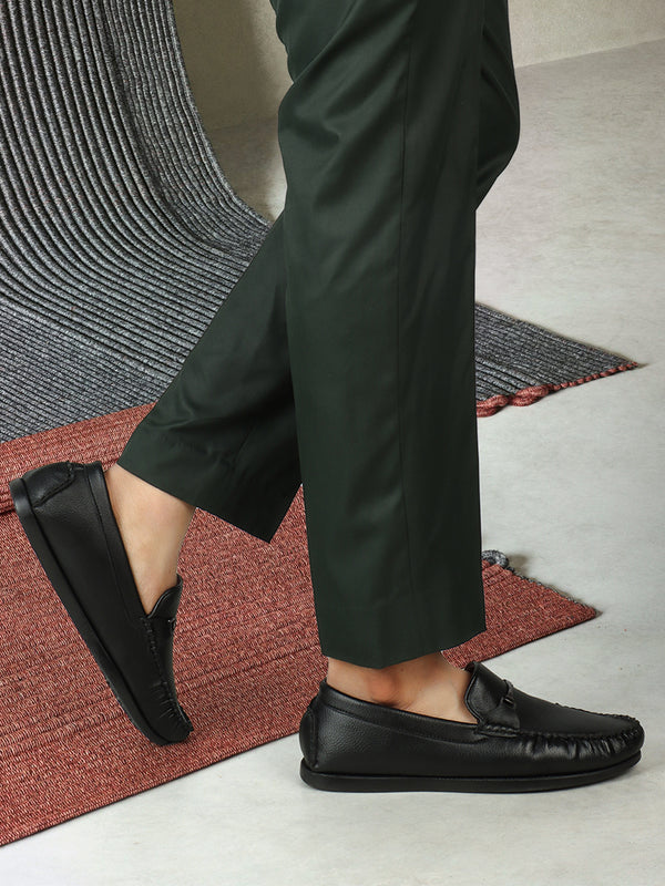 Men's Textured Driving Loafers with Metallic Accent
