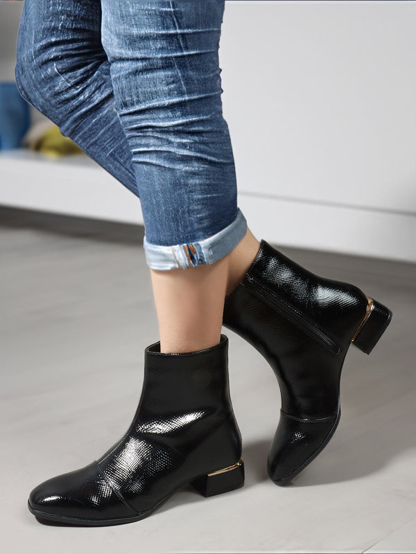 Women Casual Textured Zippered Boots