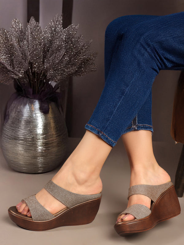 Women's Metallic Crisscross Wedge Sandals