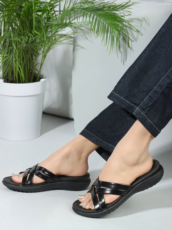Women's Crisscross Strap Comfort Slide Sandals