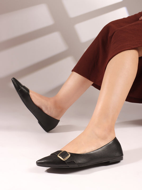 Women's Solid Pointed Toe Ballerinas