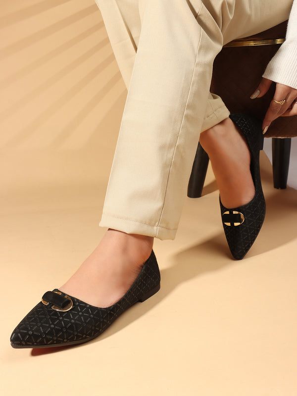 Women's Pointed Toe Textured Ballet Flats with Ornament