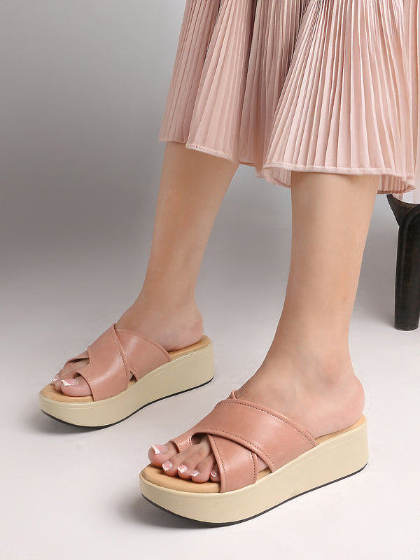 Women's Toe-Ring Crisscross Wedge Sandals